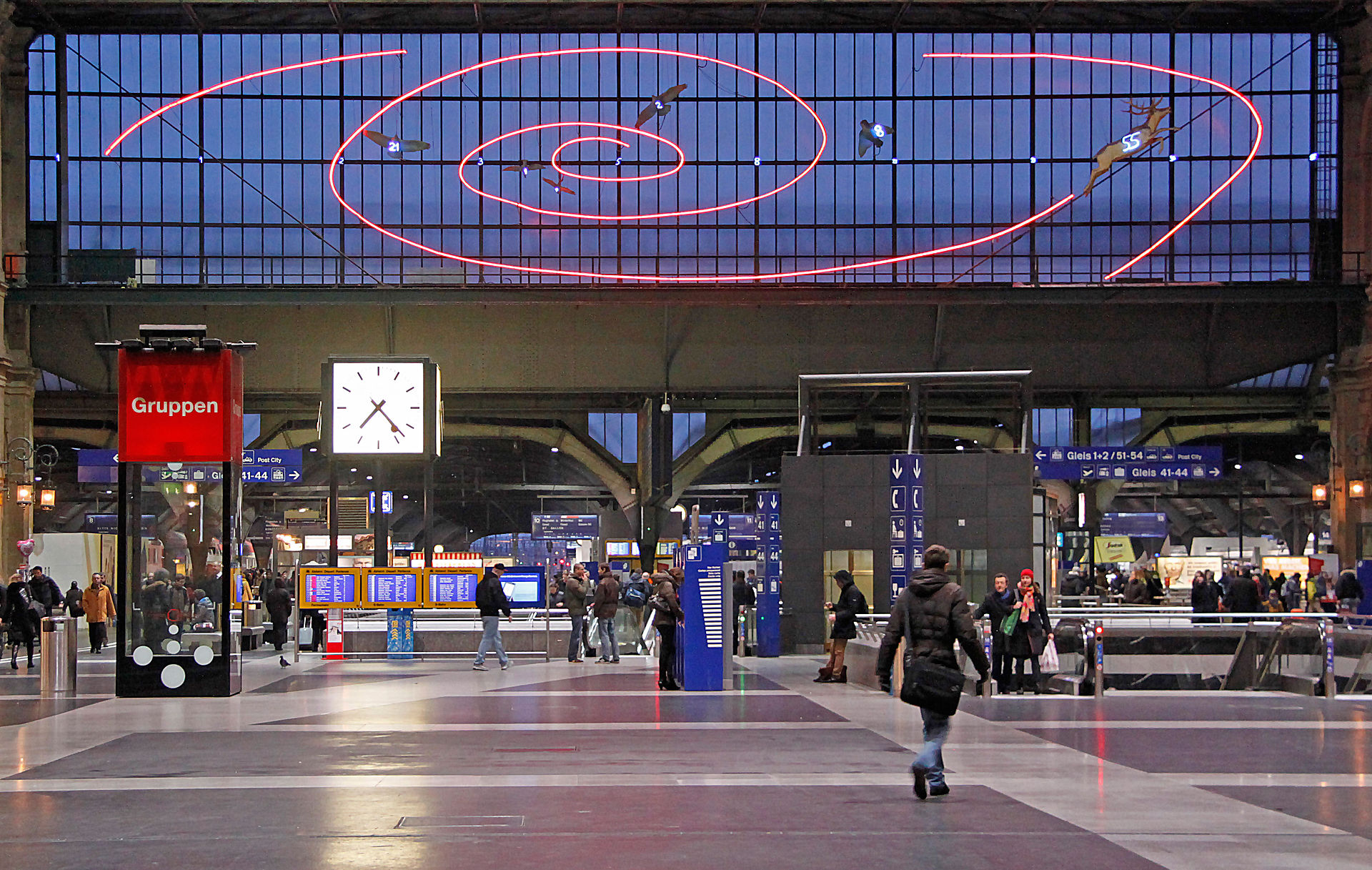 Fibonacci-Folge in Zürich Hauptbahnhof